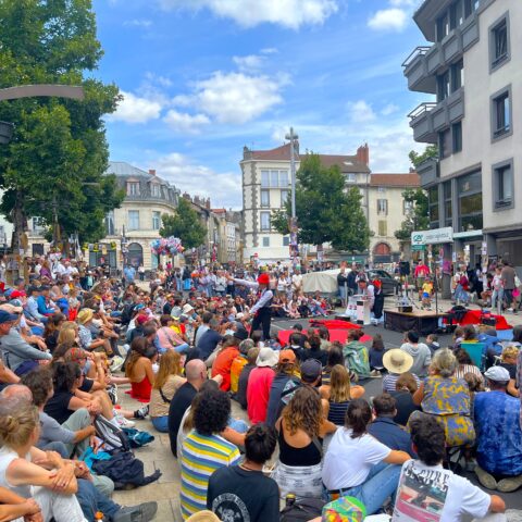 Aurillac festival de théâtre de rue Eclat 2025