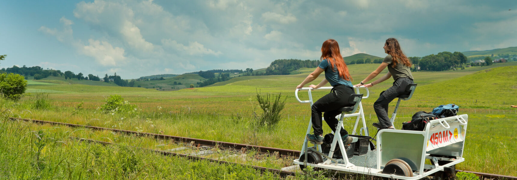 vélorail du Cézallier à Landeyrat