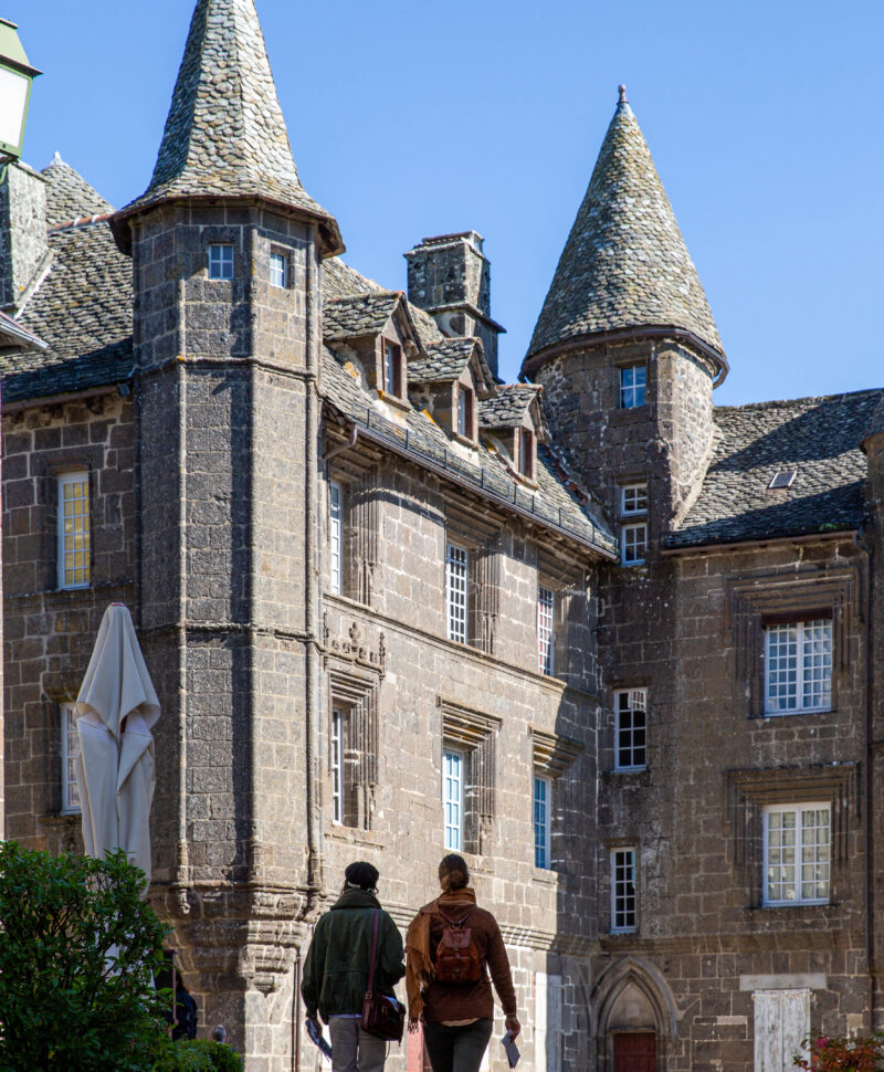 Visite de Salers, un des Plus beaux Villages de France